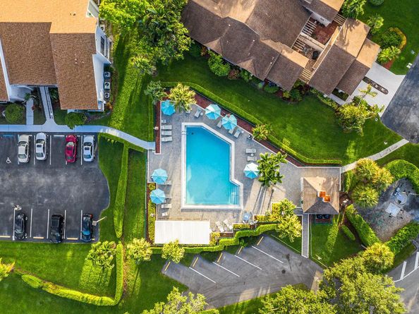 5335 10th Fairway Drive 3, Delray Beach FL 33484