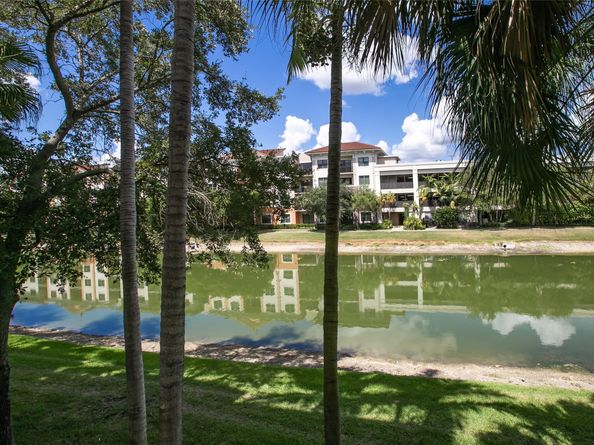 2955 NW 126th Ave 2205, Sunrise FL 33323