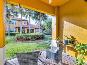 5782 NW 119th Dr, Coral Springs FL 33076