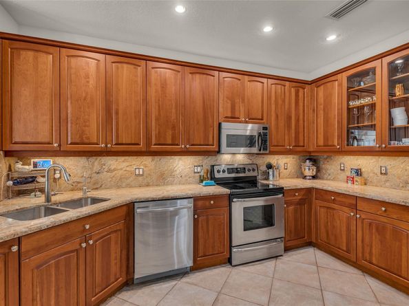 5782 NW 119th Dr, Coral Springs FL 33076