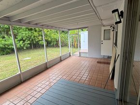 7805 NW 70th Ave, Tamarac FL 33321