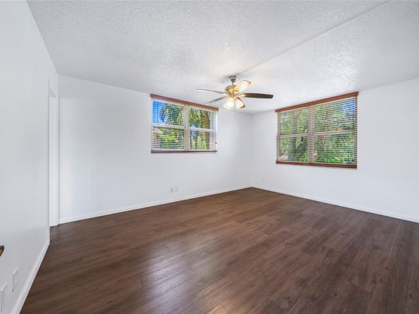 3150 W Rolling Hills Cir 210, Davie FL 33328