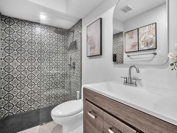 3231 N 38th St, Hollywood FL 33021