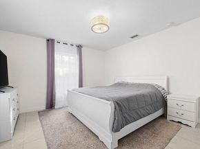 701 NE 6th St, Hallandale Beach FL 33009