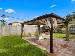 701 NE 6th St, Hallandale Beach FL 33009