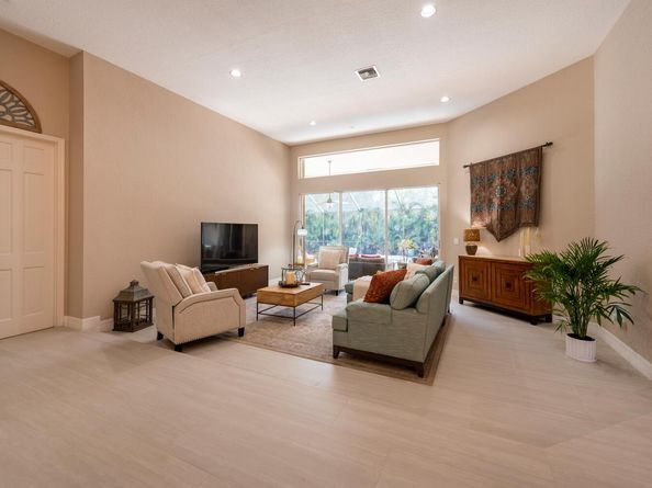 830 NW 122nd Ave, Plantation FL 33325