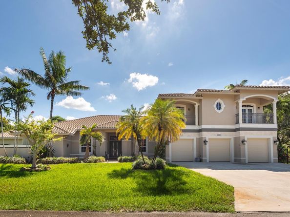 830 NW 122nd Ave, Plantation FL 33325