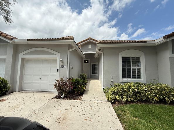 1203 SW 48th Ter, Deerfield Beach FL 33442