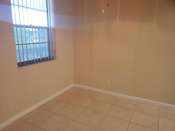 182 Farnham H, Deerfield Beach FL 33442