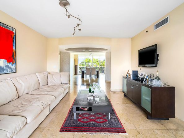 18911 Collins Avenue 506, Sunny Isles Beach FL 33160