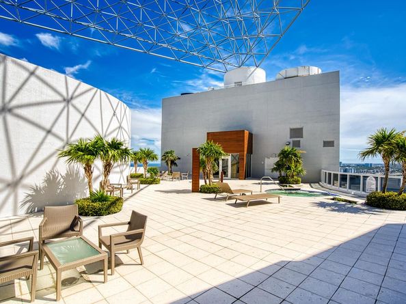 18911 Collins Avenue 506, Sunny Isles Beach FL 33160