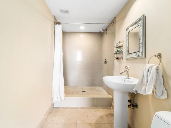 18911 Collins Avenue 506, Sunny Isles Beach FL 33160