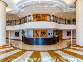 18911 Collins Avenue 506, Sunny Isles Beach FL 33160