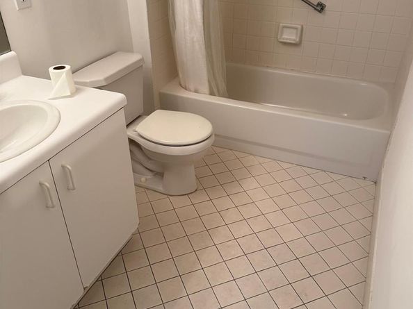 12551 SW 16th Ct. 306C, Pembroke Pines FL 33027