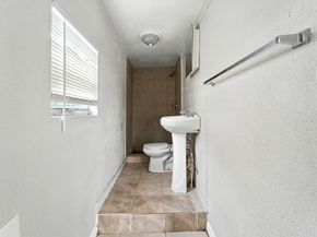 3196 N Seacrest Blvd, Boynton Beach FL 33435