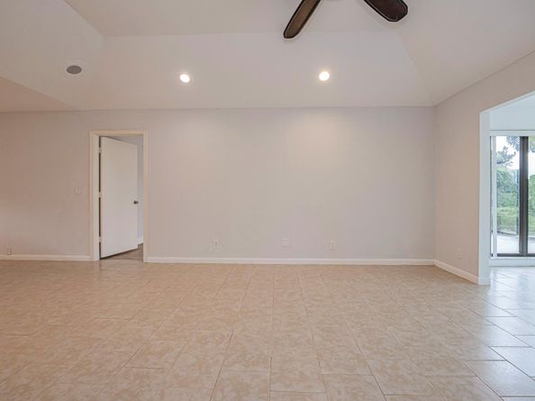 13867 Eastpointe Way, Palm Beach Gardens FL 33418