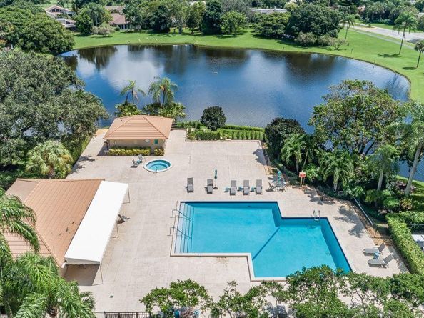 13867 Eastpointe Way, Palm Beach Gardens FL 33418
