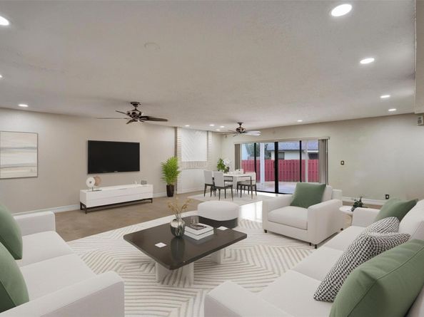 9444 NW 46th St, Sunrise FL 33351