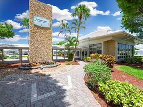 220 S Golf Blvd, Pompano Beach FL 33064