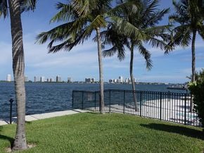 1120 Lake Shore Drive 205, Lake Park FL 33403