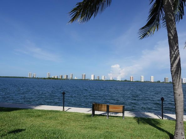 1120 Lake Shore Drive 205, Lake Park FL 33403