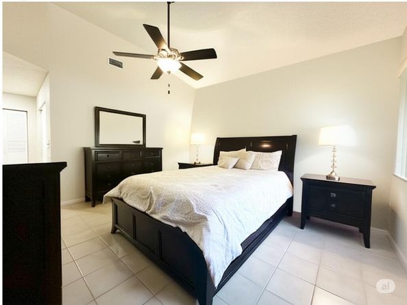 9202 NW 9th Ct 9202, Plantation FL 33324
