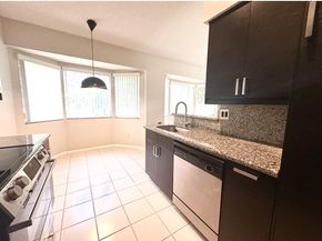 9202 NW 9th Ct 9202, Plantation FL 33324