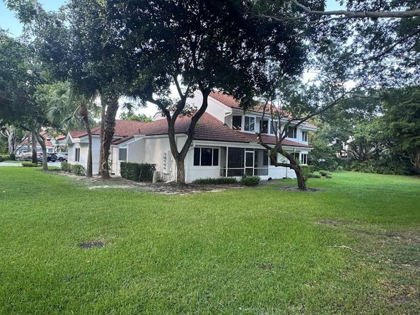 9202 NW 9th Ct 9202, Plantation FL 33324