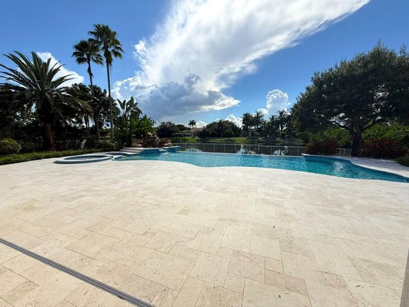 2931 SW 139th Ter, Davie FL 33330