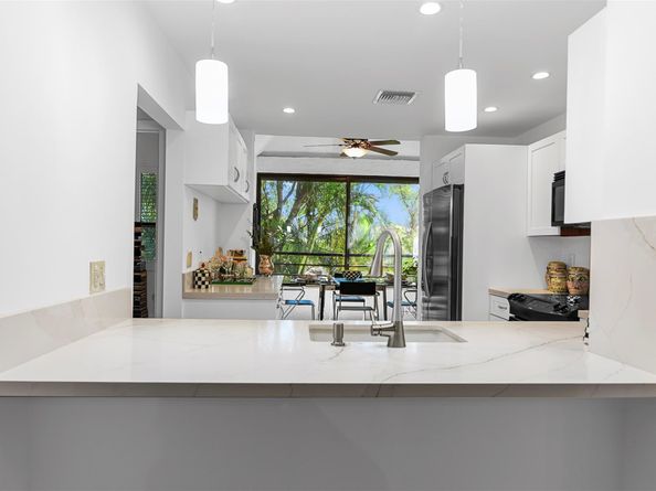 7535 La Paz Blvd 301, Boca Raton FL 33433