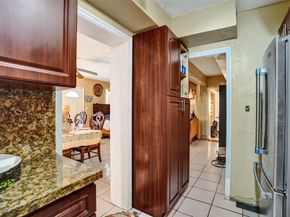 57 NW 68th St, Miami FL 33150