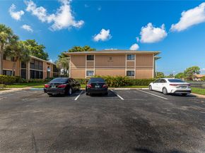 7612 Ashmont Cir 7612, Tamarac FL 33321