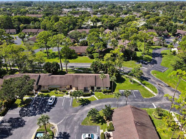 105 Rose Bay Court, Royal Palm Beach FL 33411