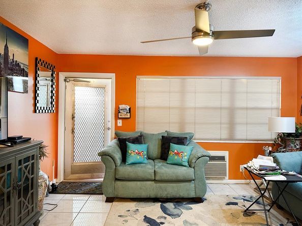 116 Bedford 116 E, West Palm Beach FL 33417