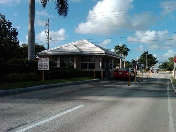 116 Bedford 116 E, West Palm Beach FL 33417