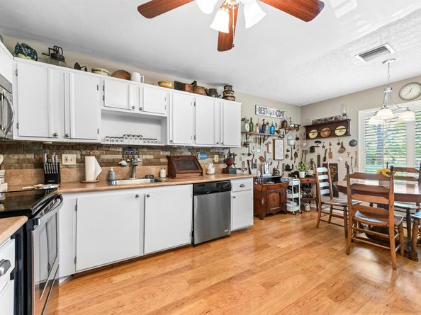 5113 Poppy Place 201, Delray Beach FL 33484