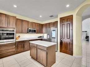 4100 E Gardenia Ave, Weston FL 33332