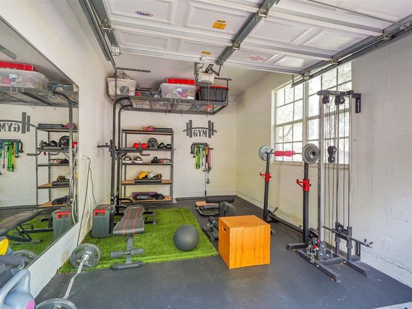 4100 E Gardenia Ave, Weston FL 33332