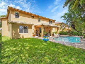 4100 E Gardenia Ave, Weston FL 33332