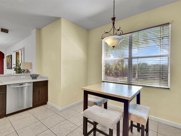 4100 E Gardenia Ave, Weston FL 33332