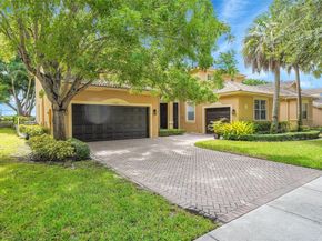 4100 E Gardenia Ave, Weston FL 33332