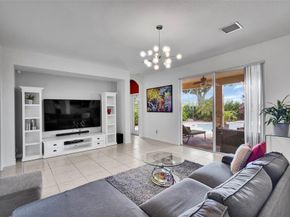 4100 E Gardenia Ave, Weston FL 33332