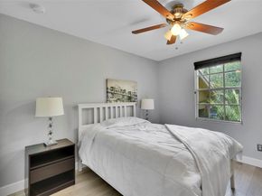 4100 E Gardenia Ave, Weston FL 33332
