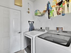4100 E Gardenia Ave, Weston FL 33332