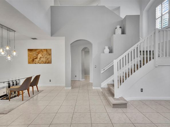 4100 E Gardenia Ave, Weston FL 33332