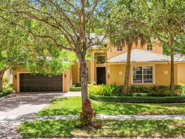4100 E Gardenia Ave, Weston FL 33332