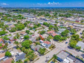 5423 Garden Avenue, West Palm Beach FL 33405