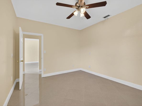 5423 Garden Avenue, West Palm Beach FL 33405