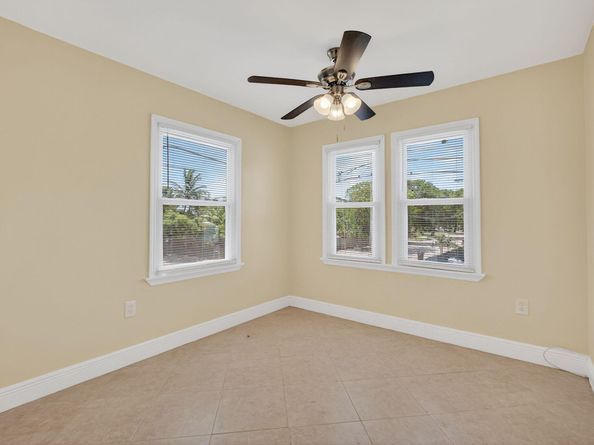5423 Garden Avenue, West Palm Beach FL 33405
