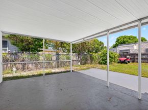 5423 Garden Avenue, West Palm Beach FL 33405